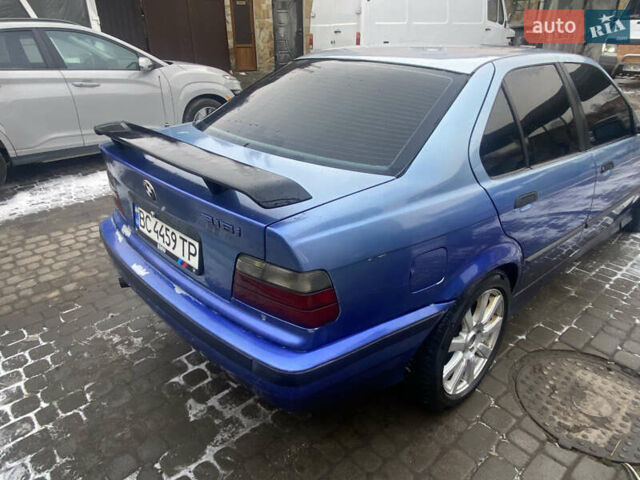 Синий БМВ 3 Серия, объемом двигателя 1.6 л и пробегом 296 тыс. км за 2900 $, фото 7 на Automoto.ua