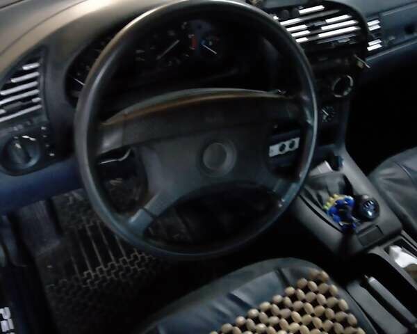 Синий БМВ 3 Серия, объемом двигателя 1.78 л и пробегом 290 тыс. км за 2300 $, фото 17 на Automoto.ua