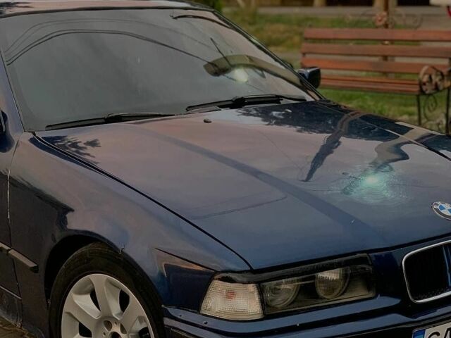 Синий БМВ 3 Серия, объемом двигателя 2 л и пробегом 280 тыс. км за 1800 $, фото 8 на Automoto.ua