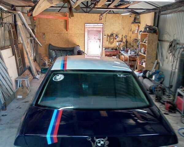 Синий БМВ 3 Серия, объемом двигателя 1.78 л и пробегом 290 тыс. км за 2300 $, фото 25 на Automoto.ua