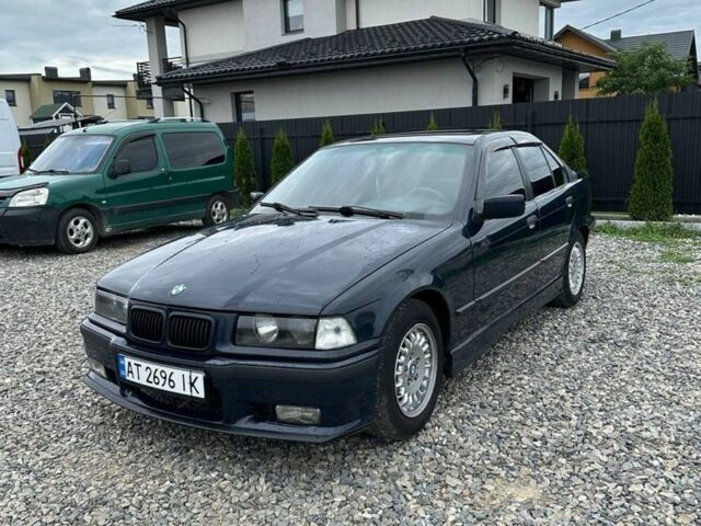 Синий БМВ 3 Серия, объемом двигателя 1.6 л и пробегом 200 тыс. км за 1700 $, фото 4 на Automoto.ua