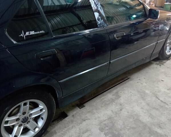 Синий БМВ 3 Серия, объемом двигателя 1.78 л и пробегом 290 тыс. км за 2300 $, фото 23 на Automoto.ua