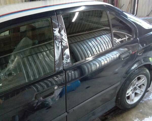 Синий БМВ 3 Серия, объемом двигателя 1.78 л и пробегом 290 тыс. км за 2300 $, фото 30 на Automoto.ua