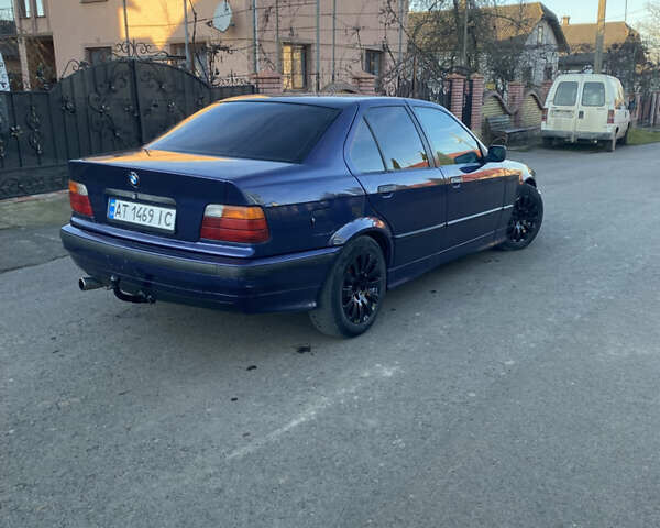 Синій БМВ 3 Серія, об'ємом двигуна 1.8 л та пробігом 350 тис. км за 2550 $, фото 2 на Automoto.ua