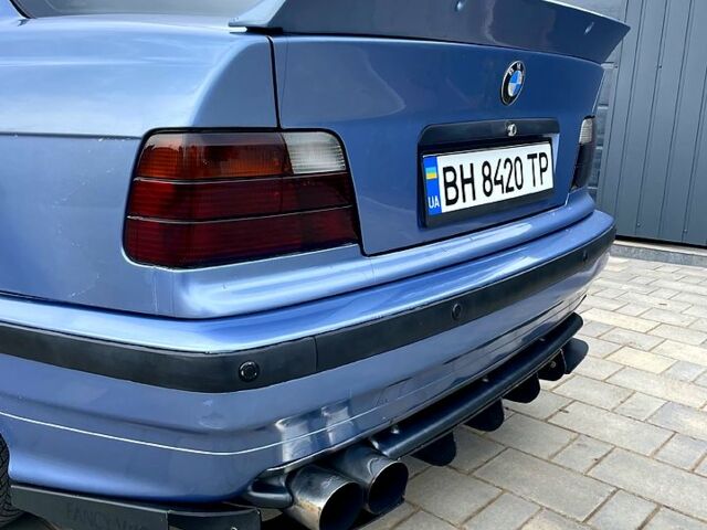 Синий БМВ 3 Серия, объемом двигателя 1.8 л и пробегом 280 тыс. км за 4000 $, фото 8 на Automoto.ua