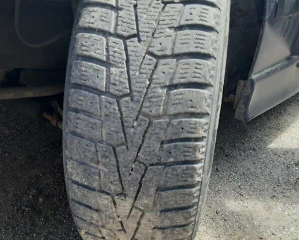 Синій БМВ 3 Серія, об'ємом двигуна 1.8 л та пробігом 357 тис. км за 3300 $, фото 10 на Automoto.ua