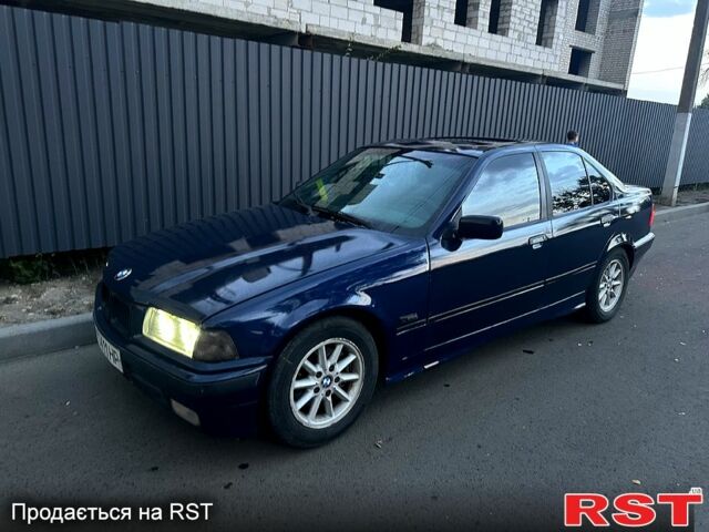 Синій БМВ 3 Серія, об'ємом двигуна 2 л та пробігом 490 тис. км за 2450 $, фото 2 на Automoto.ua