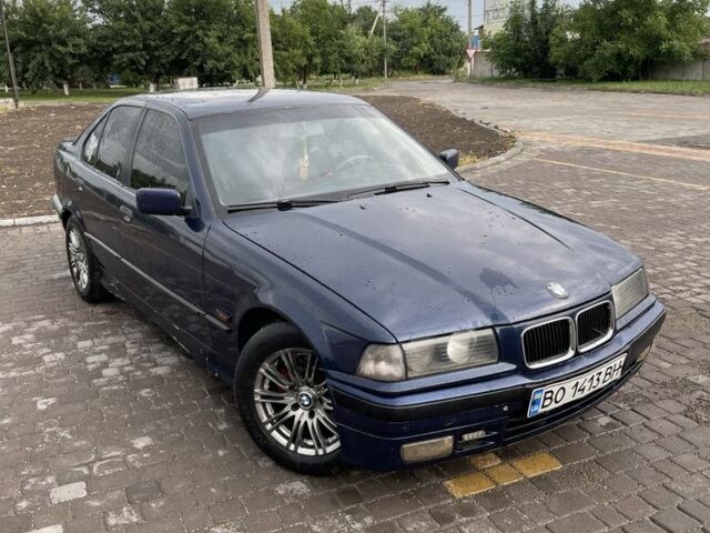 Синій БМВ 3 Серія, об'ємом двигуна 1.6 л та пробігом 312 тис. км за 2400 $, фото 3 на Automoto.ua