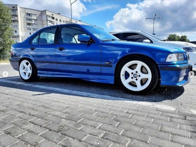 Синій БМВ 3 Серія, об'ємом двигуна 2.8 л та пробігом 3 тис. км за 15000 $, фото 7 на Automoto.ua