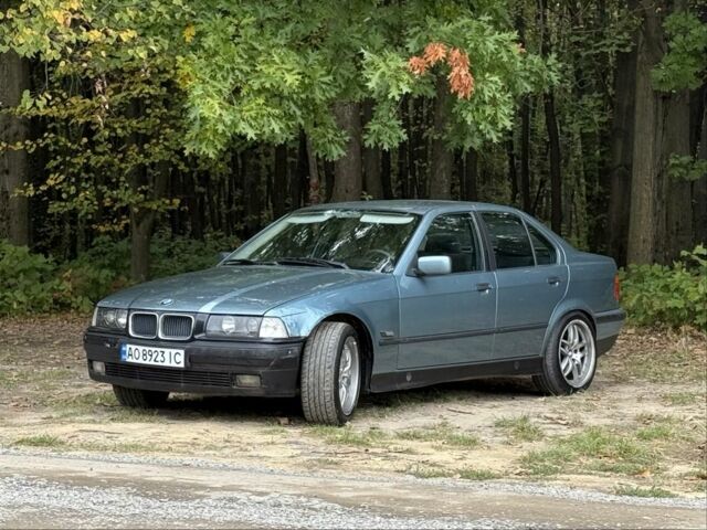 Синий БМВ 3 Серия, объемом двигателя 2 л и пробегом 280 тыс. км за 2500 $, фото 12 на Automoto.ua