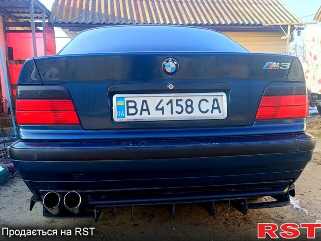 Синий БМВ 3 Серия, объемом двигателя 1.8 л и пробегом 355 тыс. км за 3099 $, фото 2 на Automoto.ua