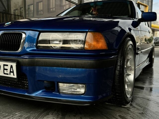 Синій БМВ 3 Серія, об'ємом двигуна 2.8 л та пробігом 3 тис. км за 15000 $, фото 8 на Automoto.ua