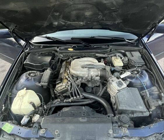 Синий БМВ 3 Серия, объемом двигателя 1.8 л и пробегом 400 тыс. км за 3000 $, фото 2 на Automoto.ua