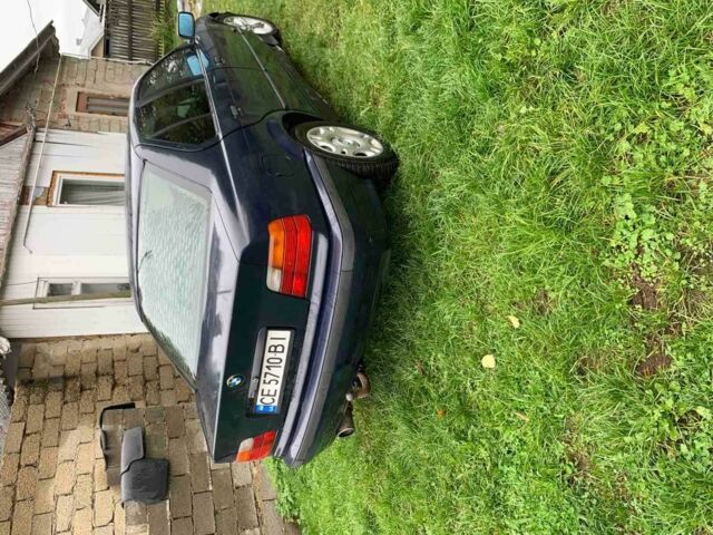 Синий БМВ 3 Серия, объемом двигателя 1.8 л и пробегом 790 тыс. км за 2500 $, фото 1 на Automoto.ua