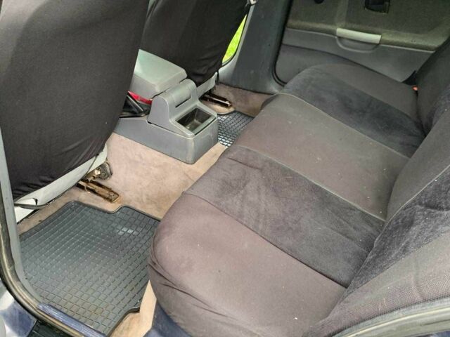 Синий БМВ 3 Серия, объемом двигателя 1.8 л и пробегом 790 тыс. км за 2500 $, фото 6 на Automoto.ua