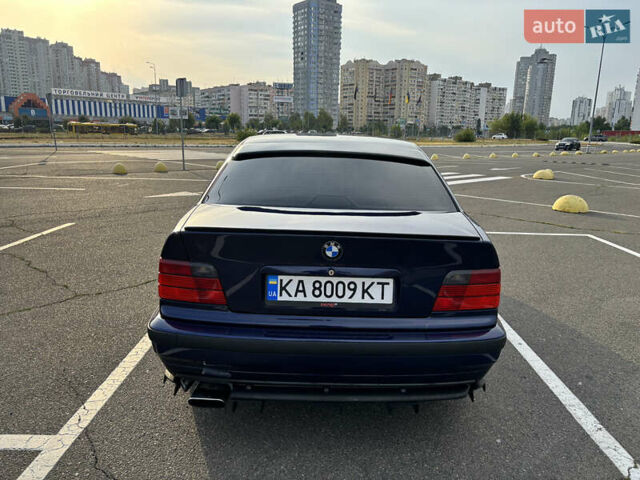 Синий БМВ 3 Серия, объемом двигателя 2 л и пробегом 322 тыс. км за 5000 $, фото 10 на Automoto.ua