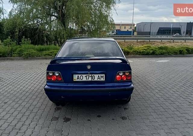 Синий БМВ 3 Серия, объемом двигателя 1.6 л и пробегом 495 тыс. км за 3700 $, фото 5 на Automoto.ua