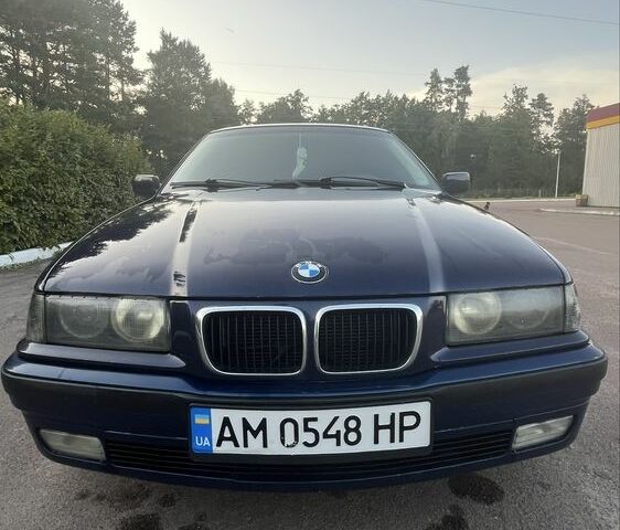 Синий БМВ 3 Серия, объемом двигателя 1.8 л и пробегом 400 тыс. км за 3000 $, фото 15 на Automoto.ua