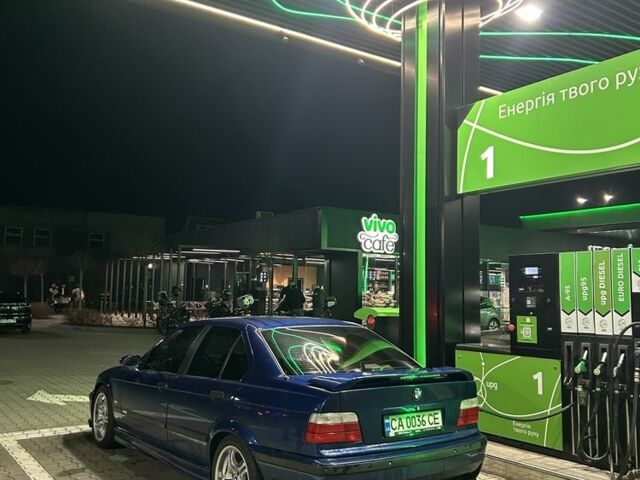 Синий БМВ 3 Серия, объемом двигателя 2.8 л и пробегом 30 тыс. км за 8200 $, фото 8 на Automoto.ua