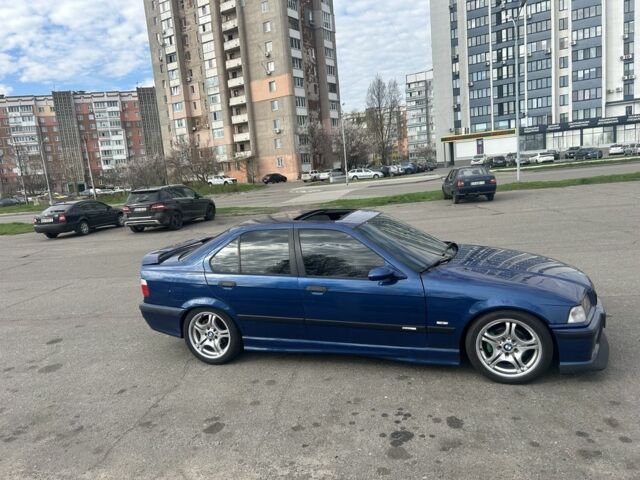 Синий БМВ 3 Серия, объемом двигателя 2.8 л и пробегом 30 тыс. км за 8200 $, фото 1 на Automoto.ua