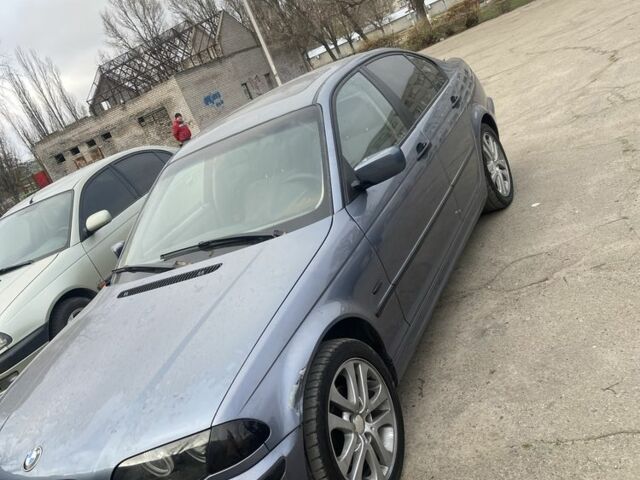 Синий БМВ 3 Серия, объемом двигателя 1.9 л и пробегом 220 тыс. км за 2400 $, фото 4 на Automoto.ua