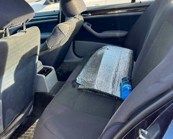 Синий БМВ 3 Серия, объемом двигателя 2.49 л и пробегом 342 тыс. км за 4200 $, фото 5 на Automoto.ua