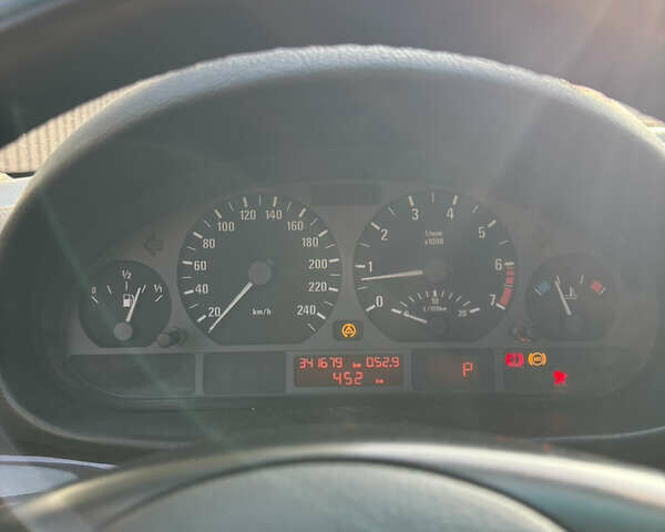 Синий БМВ 3 Серия, объемом двигателя 2.49 л и пробегом 342 тыс. км за 4200 $, фото 7 на Automoto.ua