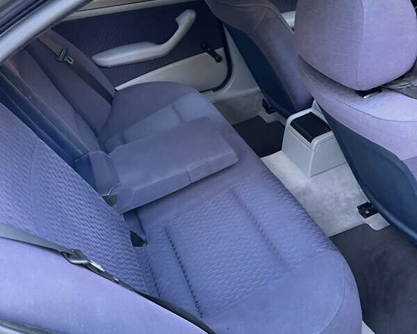 Синій БМВ 3 Серія, об'ємом двигуна 1.9 л та пробігом 312 тис. км за 4600 $, фото 32 на Automoto.ua