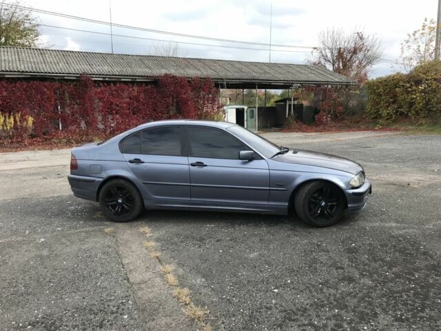 Синій БМВ 3 Серія, об'ємом двигуна 1.9 л та пробігом 365 тис. км за 3500 $, фото 1 на Automoto.ua