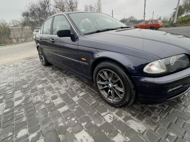 Синий БМВ 3 Серия, объемом двигателя 2.5 л и пробегом 399 тыс. км за 4700 $, фото 2 на Automoto.ua