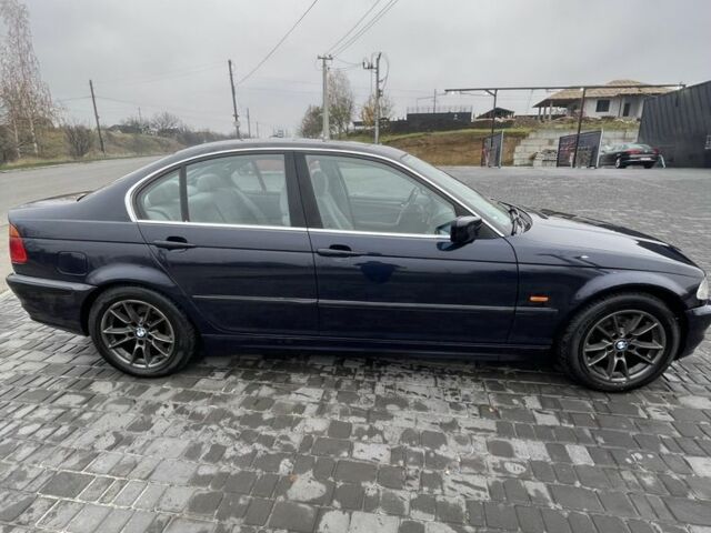 Синий БМВ 3 Серия, объемом двигателя 2.5 л и пробегом 399 тыс. км за 4700 $, фото 4 на Automoto.ua