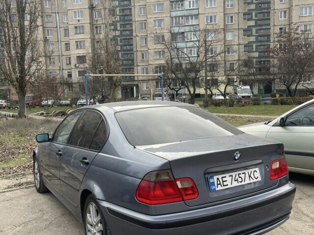 Синий БМВ 3 Серия, объемом двигателя 1.9 л и пробегом 220 тыс. км за 2400 $, фото 3 на Automoto.ua