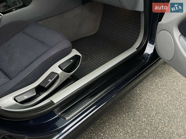 Синий БМВ 3 Серия, объемом двигателя 1.9 л и пробегом 320 тыс. км за 4700 $, фото 80 на Automoto.ua