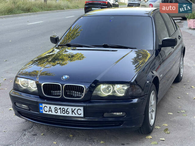 Синій БМВ 3 Серія, об'ємом двигуна 1.9 л та пробігом 312 тис. км за 4600 $, фото 1 на Automoto.ua