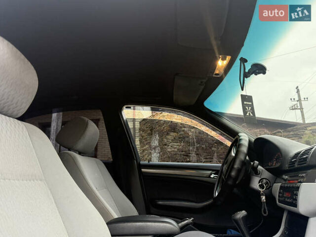 Синий БМВ 3 Серия, объемом двигателя 1.9 л и пробегом 220 тыс. км за 4300 $, фото 12 на Automoto.ua