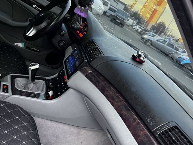 Синий БМВ 3 Серия, объемом двигателя 2 л и пробегом 411 тыс. км за 3499 $, фото 14 на Automoto.ua