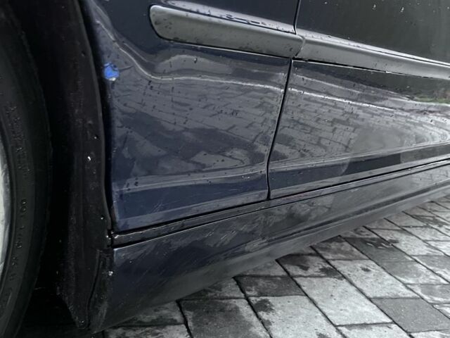 Синий БМВ 3 Серия, объемом двигателя 2 л и пробегом 411 тыс. км за 3499 $, фото 11 на Automoto.ua