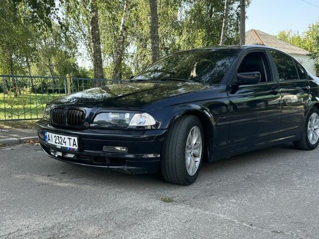 Синий БМВ 3 Серия, объемом двигателя 0 л и пробегом 3 тыс. км за 4800 $, фото 2 на Automoto.ua