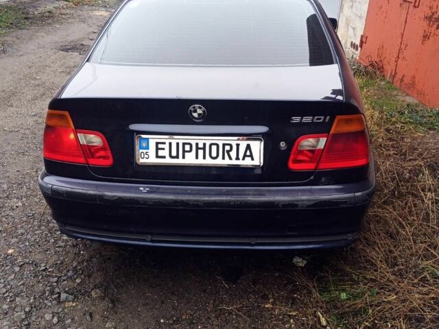 Синій БМВ 3 Серія, об'ємом двигуна 2 л та пробігом 300 тис. км за 3200 $, фото 2 на Automoto.ua