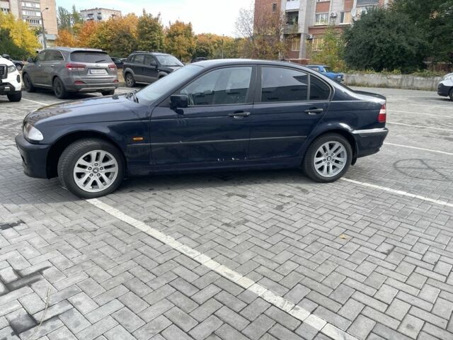 Синий БМВ 3 Серия, объемом двигателя 1.9 л и пробегом 250 тыс. км за 3200 $, фото 1 на Automoto.ua