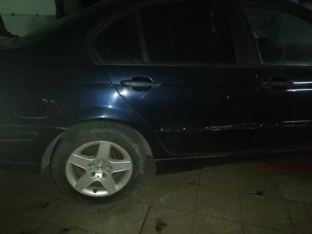 Синій БМВ 3 Серія, об'ємом двигуна 2 л та пробігом 500 тис. км за 800 $, фото 2 на Automoto.ua