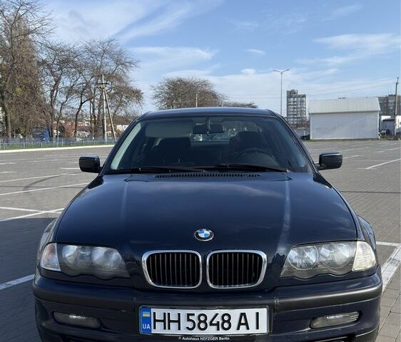 Синий БМВ 3 Серия, объемом двигателя 1.9 л и пробегом 165 тыс. км за 4500 $, фото 2 на Automoto.ua