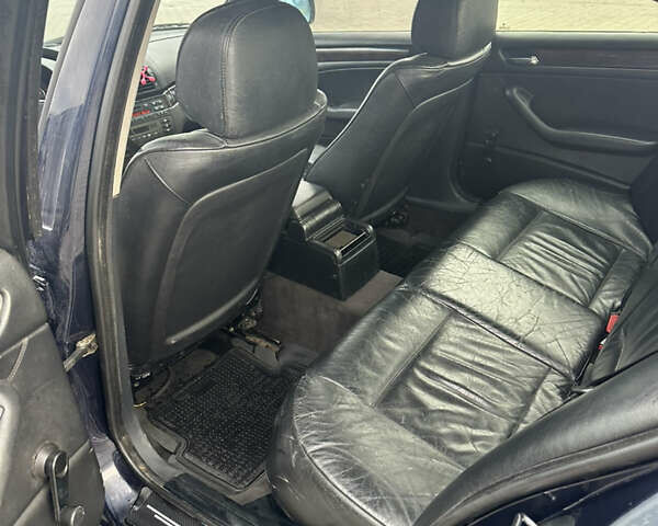 Синій БМВ 3 Серія, об'ємом двигуна 1.95 л та пробігом 350 тис. км за 3999 $, фото 7 на Automoto.ua
