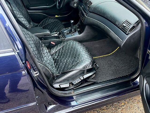 Синій БМВ 3 Серія, об'ємом двигуна 2 л та пробігом 405 тис. км за 4200 $, фото 7 на Automoto.ua