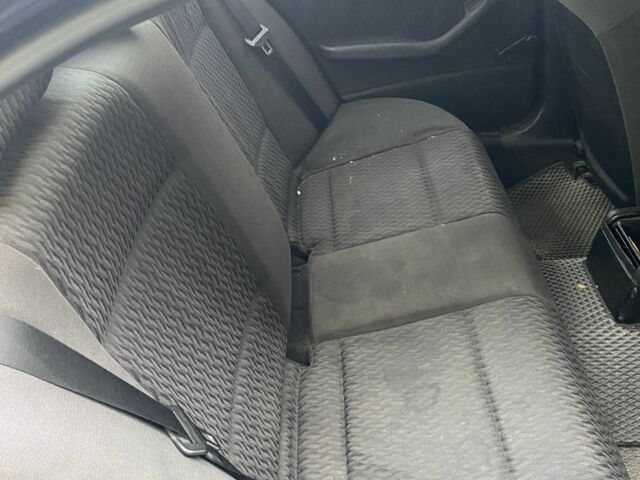 Синий БМВ 3 Серия, объемом двигателя 1.9 л и пробегом 380 тыс. км за 3700 $, фото 1 на Automoto.ua