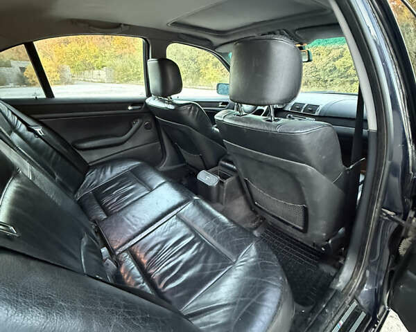 Синий БМВ 3 Серия, объемом двигателя 1.9 л и пробегом 295 тыс. км за 5000 $, фото 3 на Automoto.ua