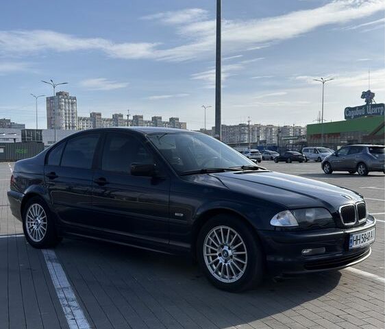 Синий БМВ 3 Серия, объемом двигателя 1.9 л и пробегом 165 тыс. км за 4500 $, фото 7 на Automoto.ua