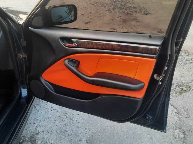 Синий БМВ 3 Серия, объемом двигателя 2 л и пробегом 430 тыс. км за 4200 $, фото 19 на Automoto.ua