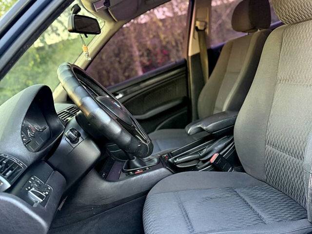 Синий БМВ 3 Серия, объемом двигателя 1.9 л и пробегом 260 тыс. км за 4999 $, фото 6 на Automoto.ua