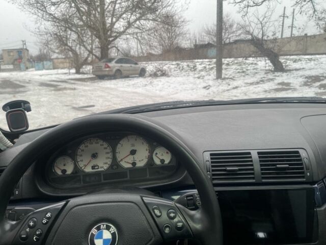 Синій БМВ 3 Серія, об'ємом двигуна 2 л та пробігом 250 тис. км за 4500 $, фото 4 на Automoto.ua